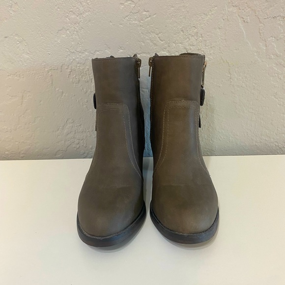 Mossimo gray ankle boots - Picture 3 of 4